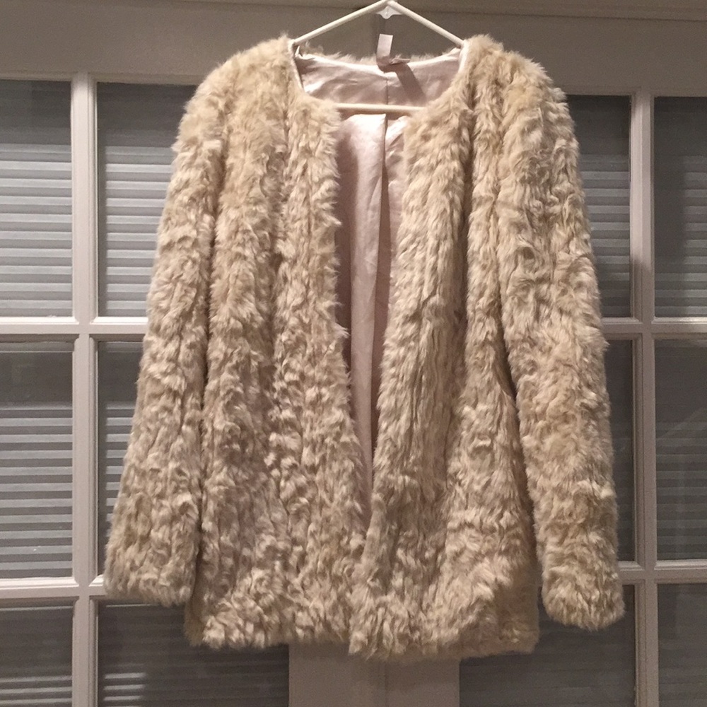 FOREVER 21 Faux Fur Coat